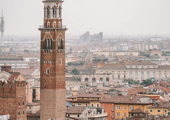 Imagen de la Torre dei Lamberti de Verona