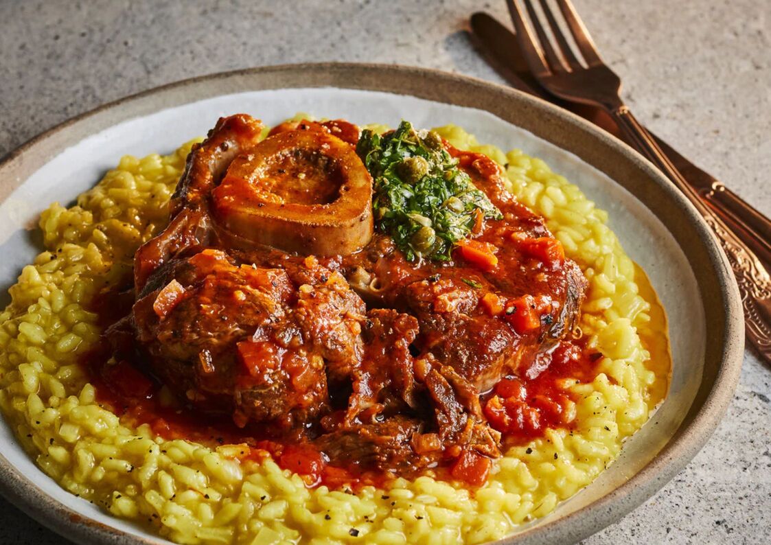 Ossobuco alla Milanese con carne de ternera y gremolata
